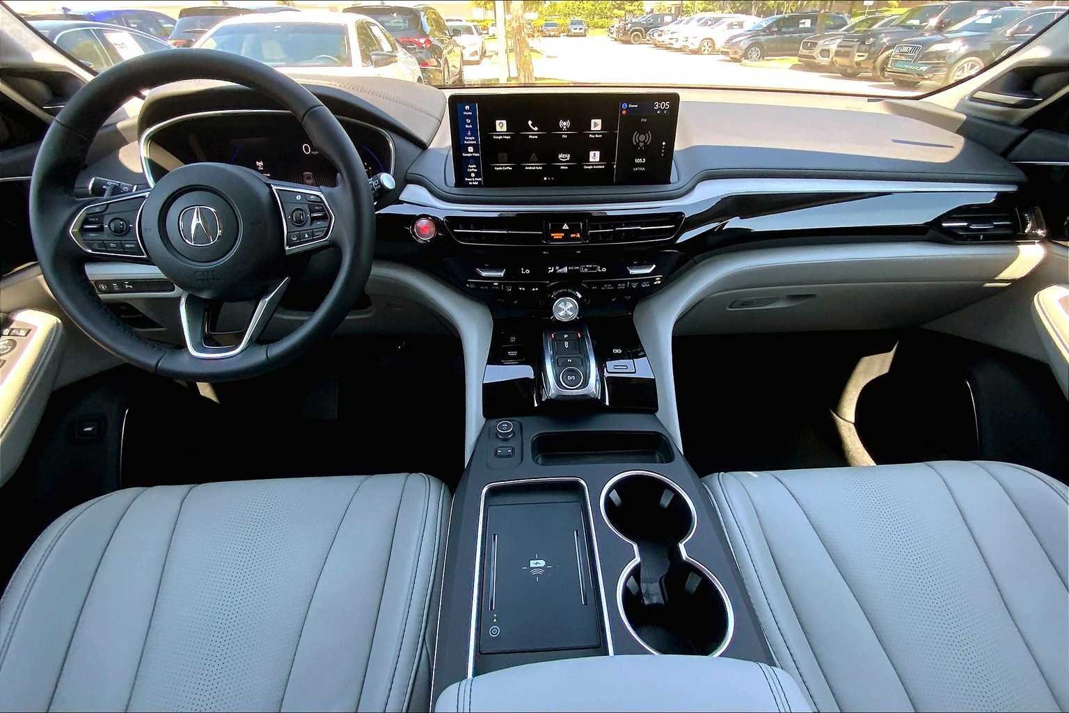 New 2026 Solar Silver Metallic Acura w/Technology Package image 5