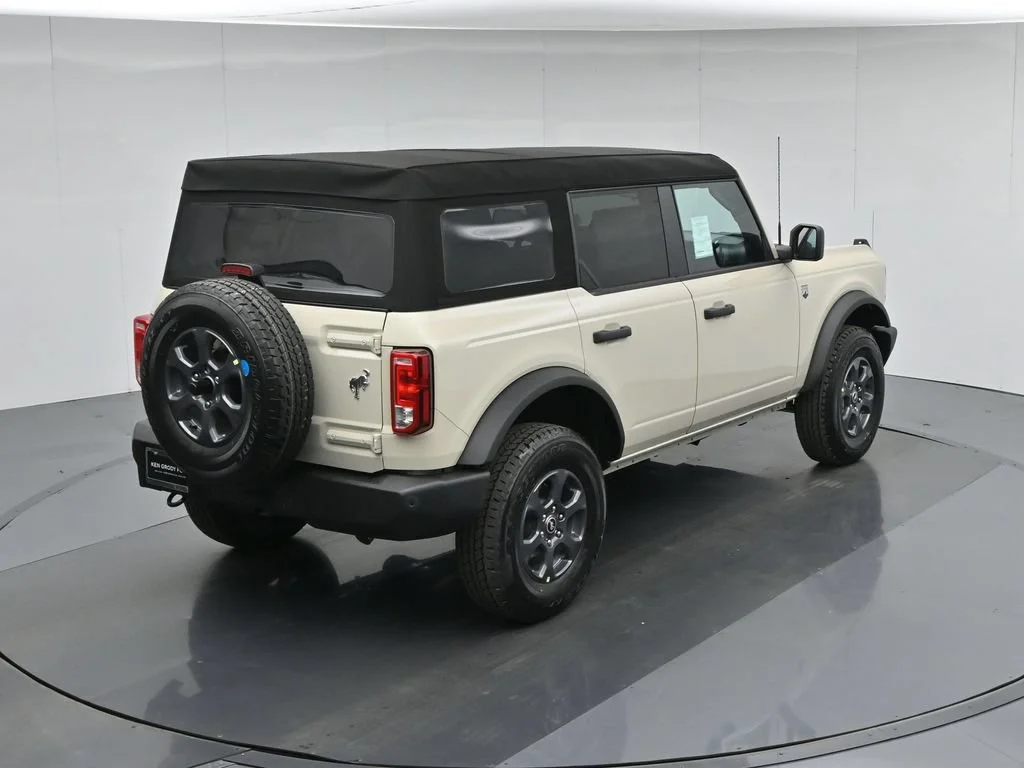 New 2026 Desert Sand Ford Big Bend image 33