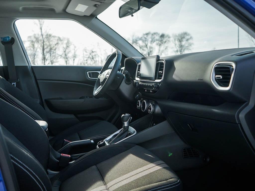 New 2026 Onyx Black Hyundai SEL FWD image 34