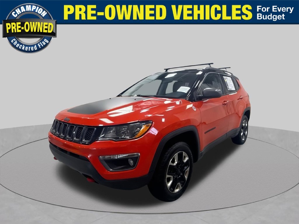 Used 2018 Spitfire Orange Clearcoat Jeep Trailhawk image 1
