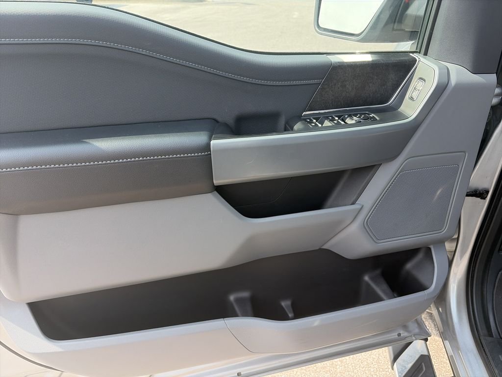 Used 2022 Silver Metallic Ford XLT image 18