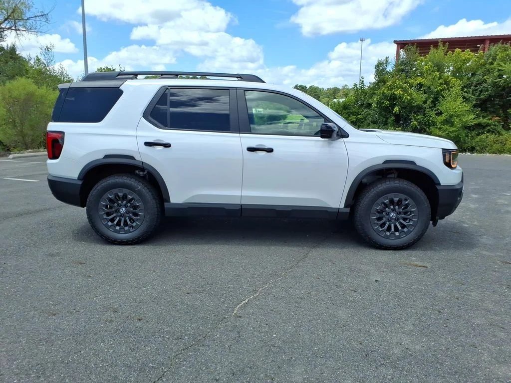 New 2026 Platinum White Pearl Honda TrailSport image 2