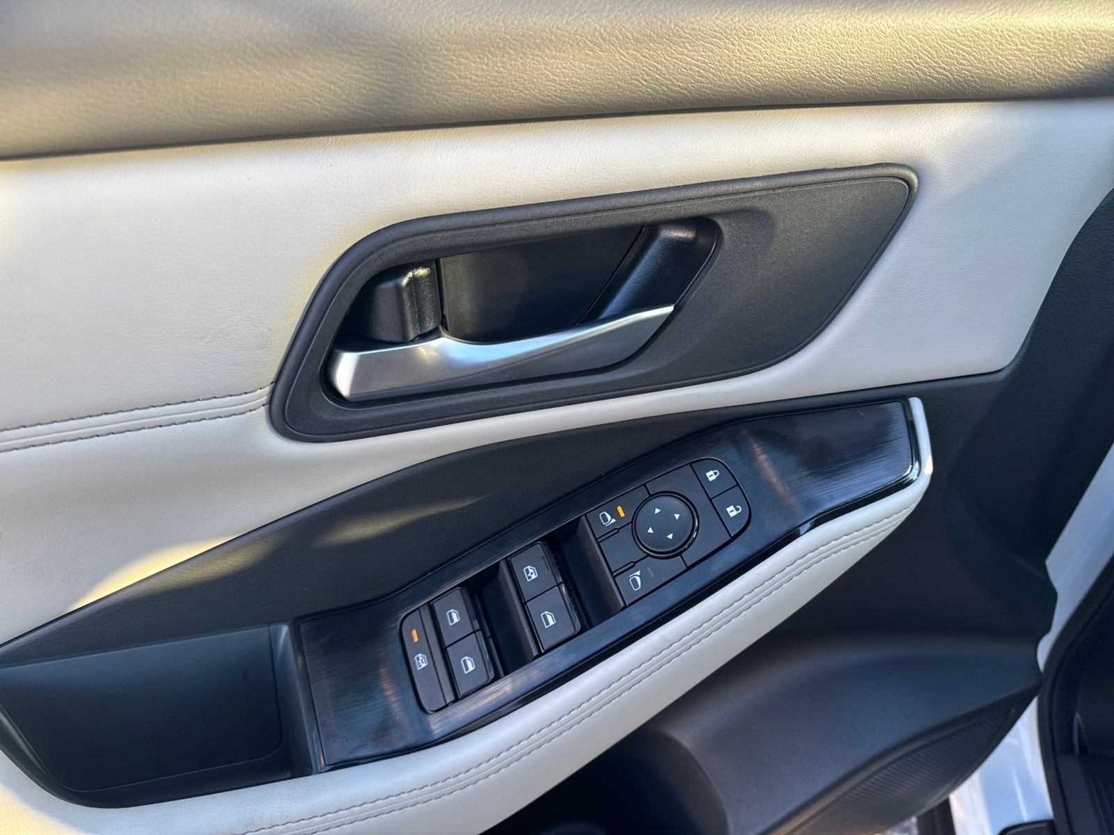 New 2026 Nissan Rogue Dark Armor 4D Sport Utility