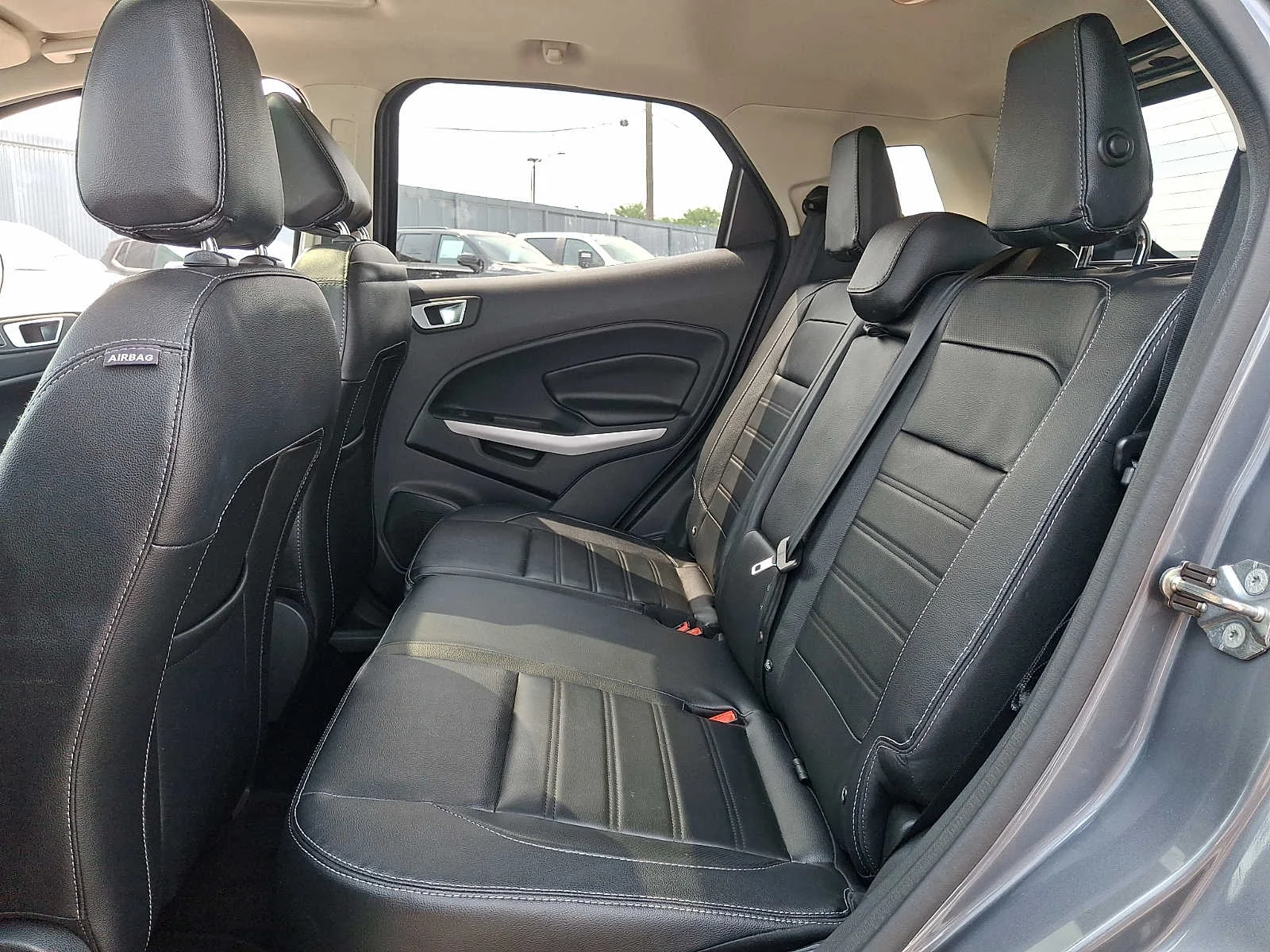 Used 2018 Gray Ford Titanium image 10