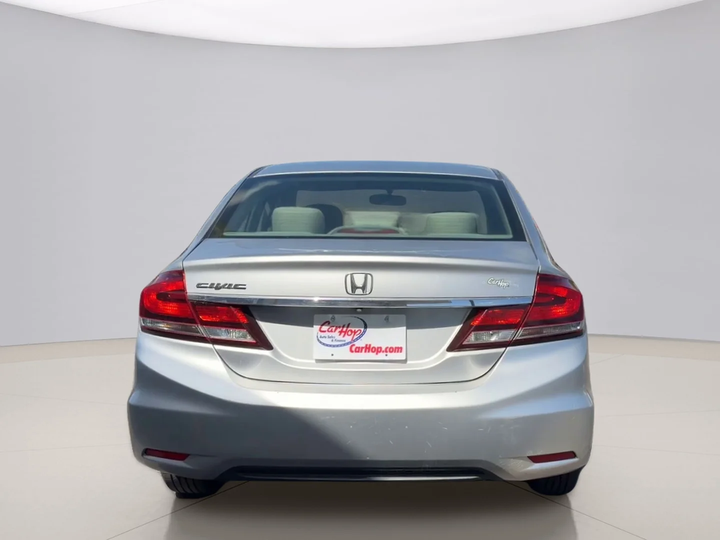 Used 2013 Silver Honda LX SEDAN image 4
