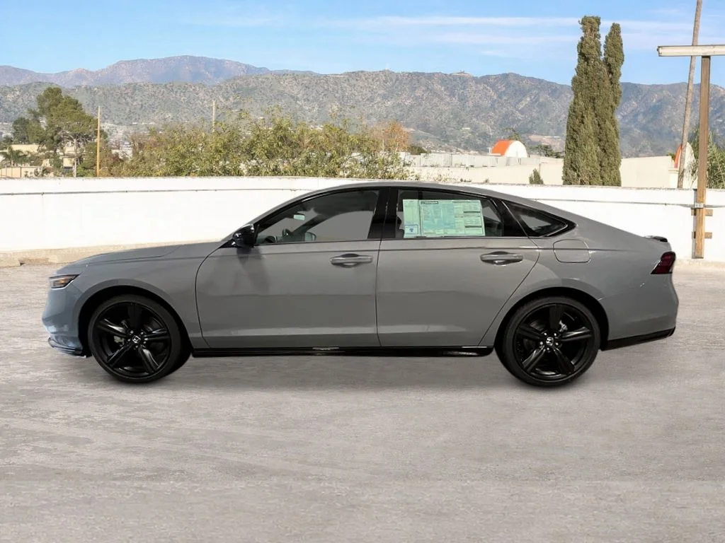 New 2026 Urban Gray Pearl Honda Sport-L image 2