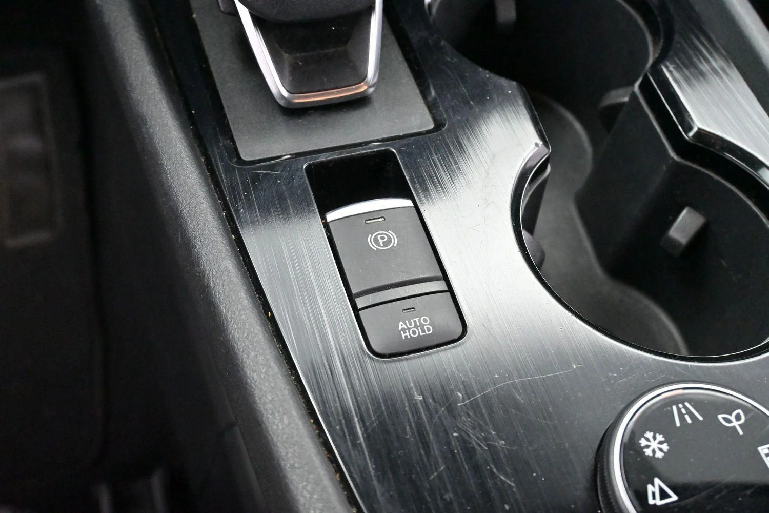 Used 2021 Super Black Nissan SV image 20