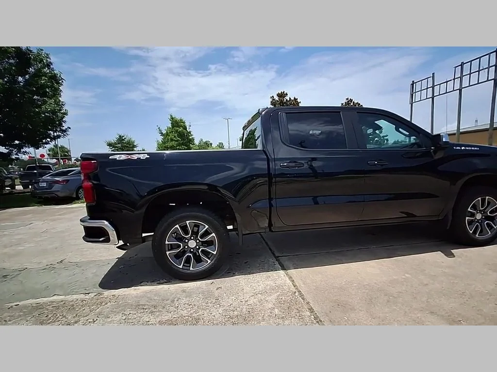 Used 2023 Black Chevrolet LT image 38