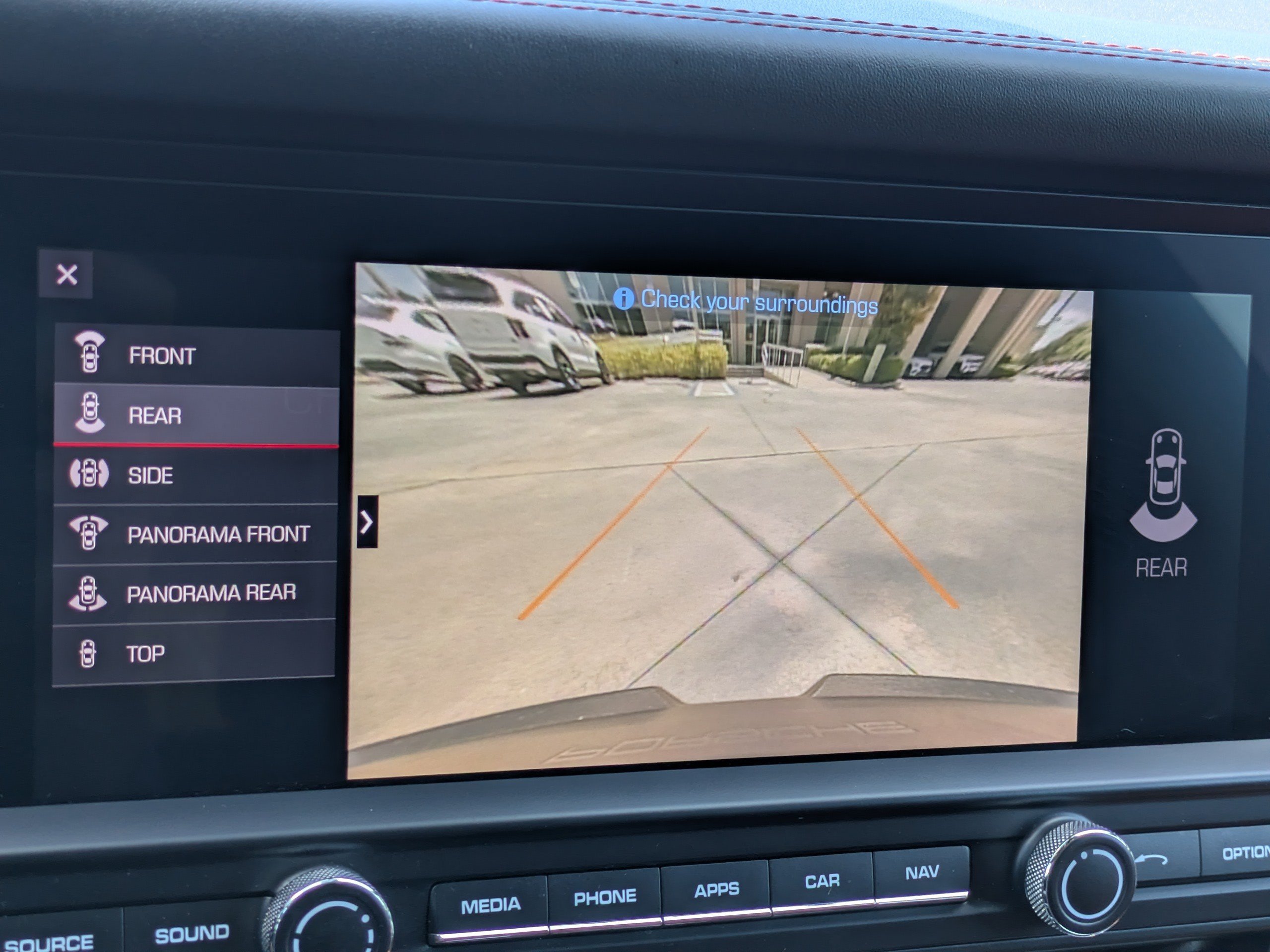 2021 Porsche Macan S - Photo 22