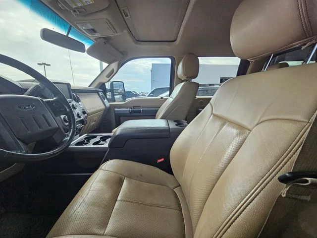 Used 2016 Caribou Metallic Ford Lariat image 16
