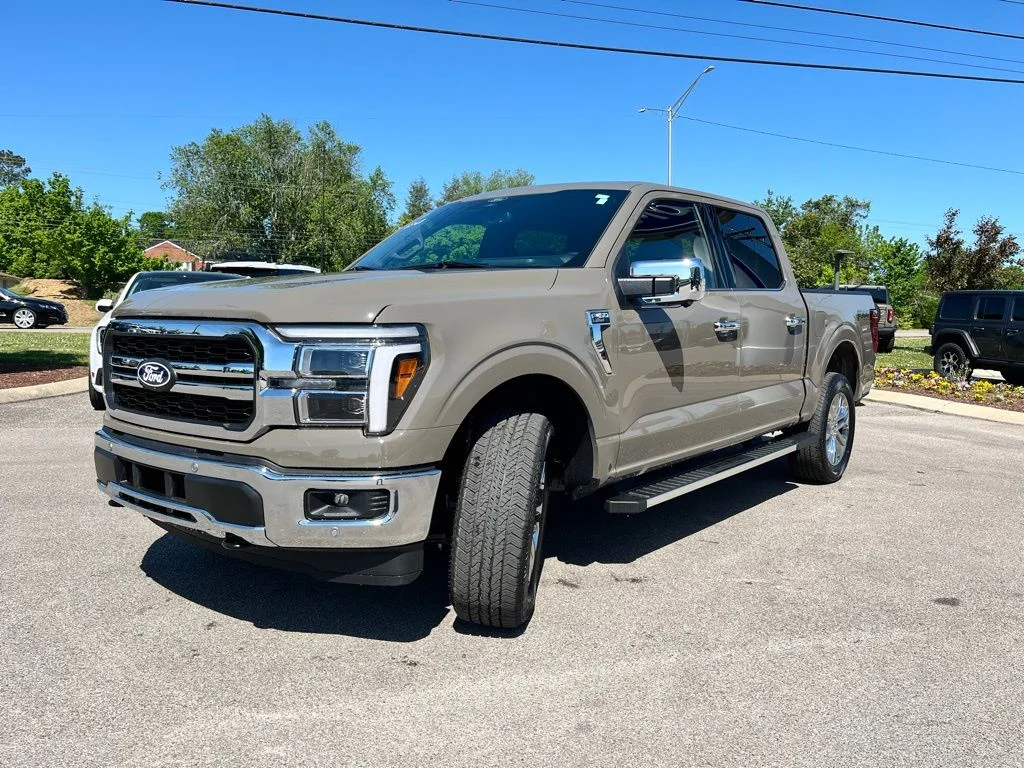 New 2026 Gray Ford Lariat image 3