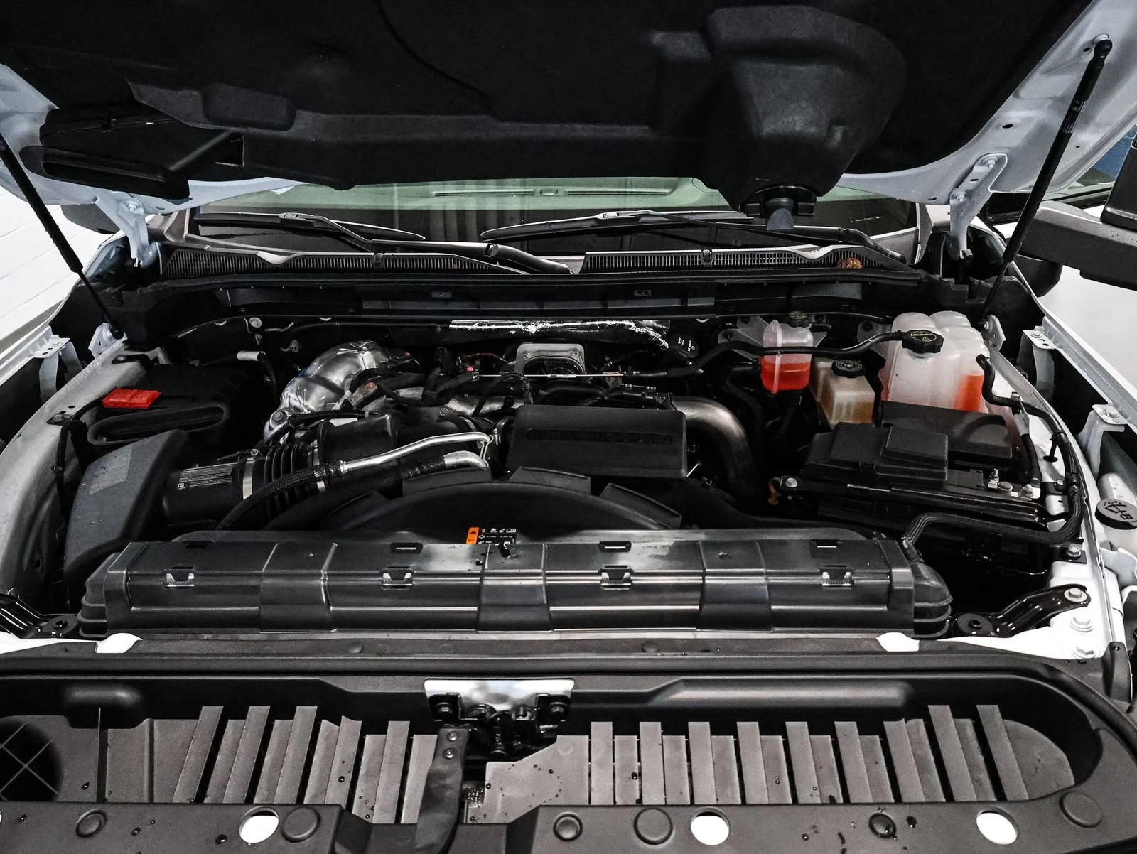 2026 GMC Sierra 2500HD AT4 - Photo 16