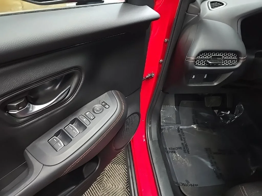 Used 2024 Milano Red Honda Sport image 27