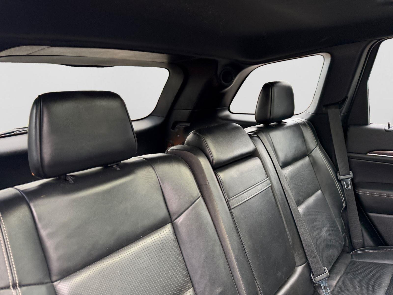 Used 2015 Brilliant Black Crystal Pearlcoat Jeep Overland image 20