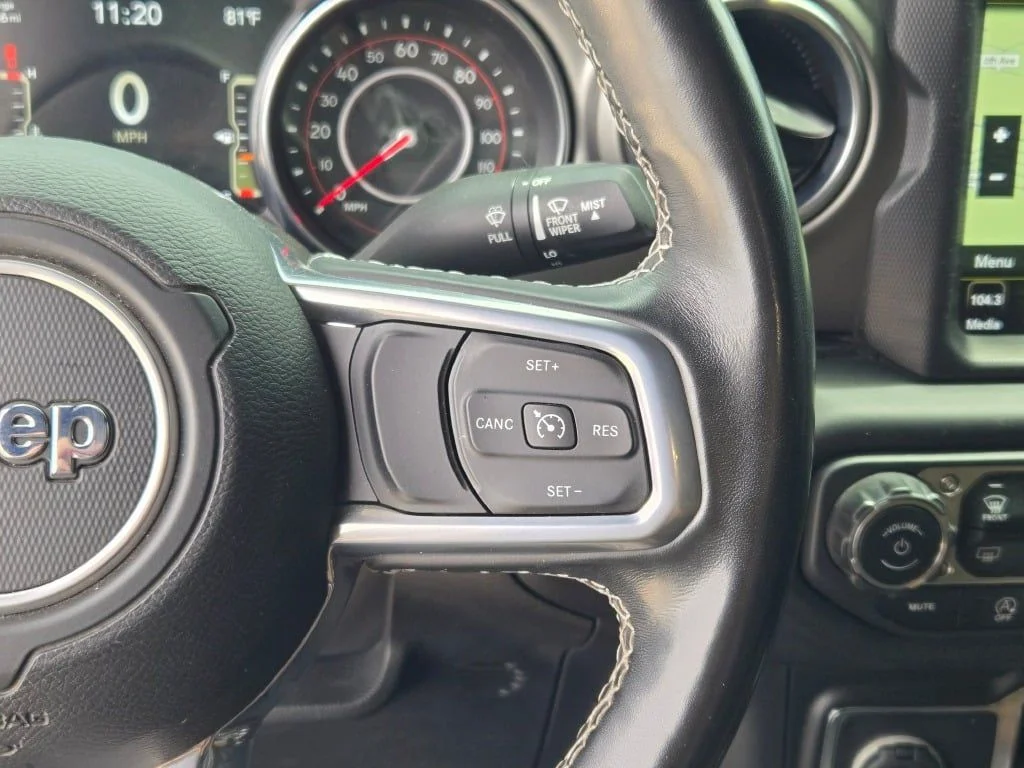 Used 2021 Gray Jeep Rubicon image 29