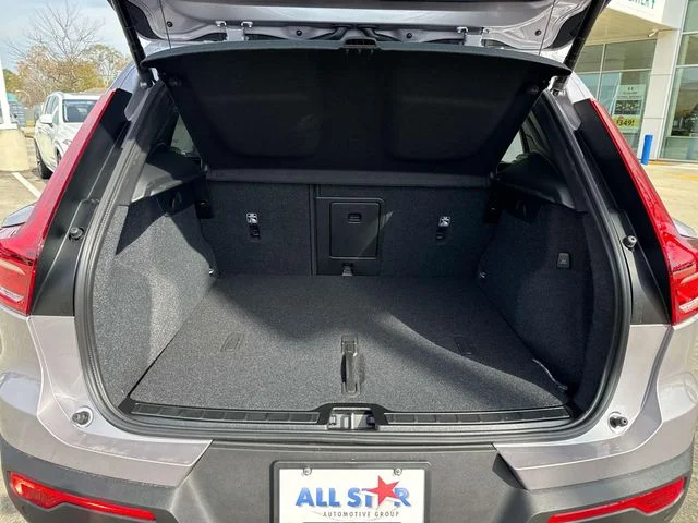 New 2026 Aurora Silver Volvo Ultra image 10