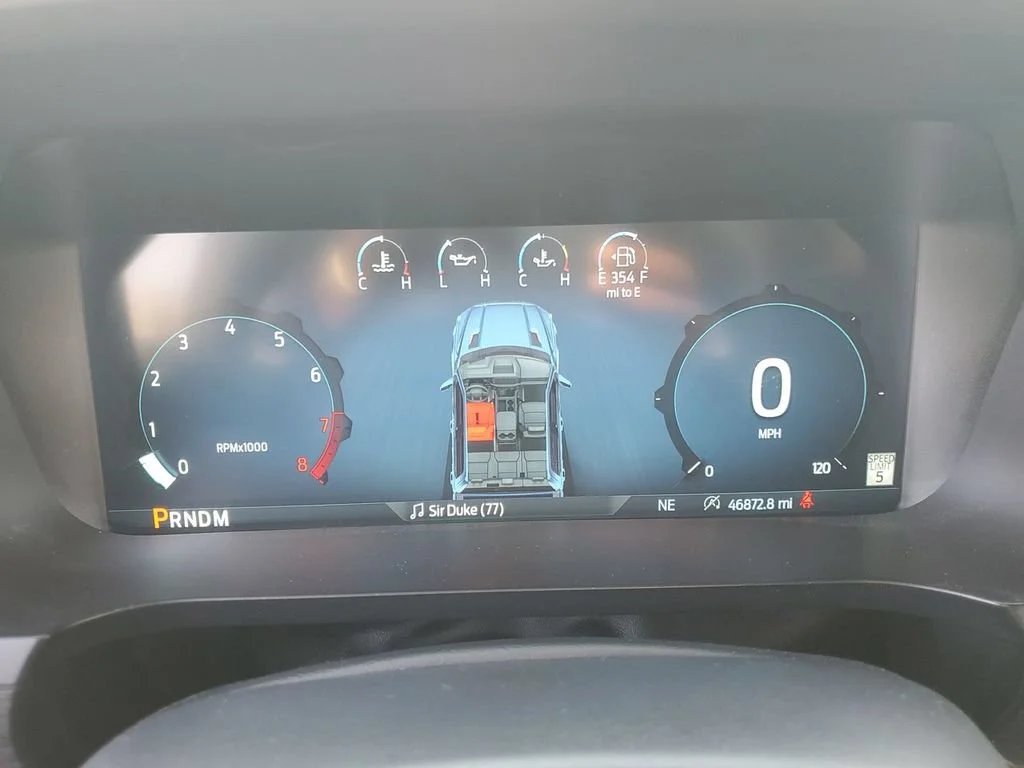 Used 2024 Silver Ford XLT image 18