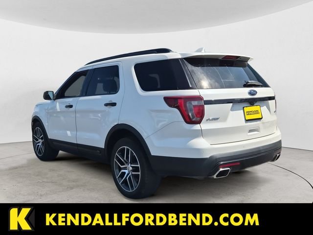 Used 2017 White Ford Sport image 7