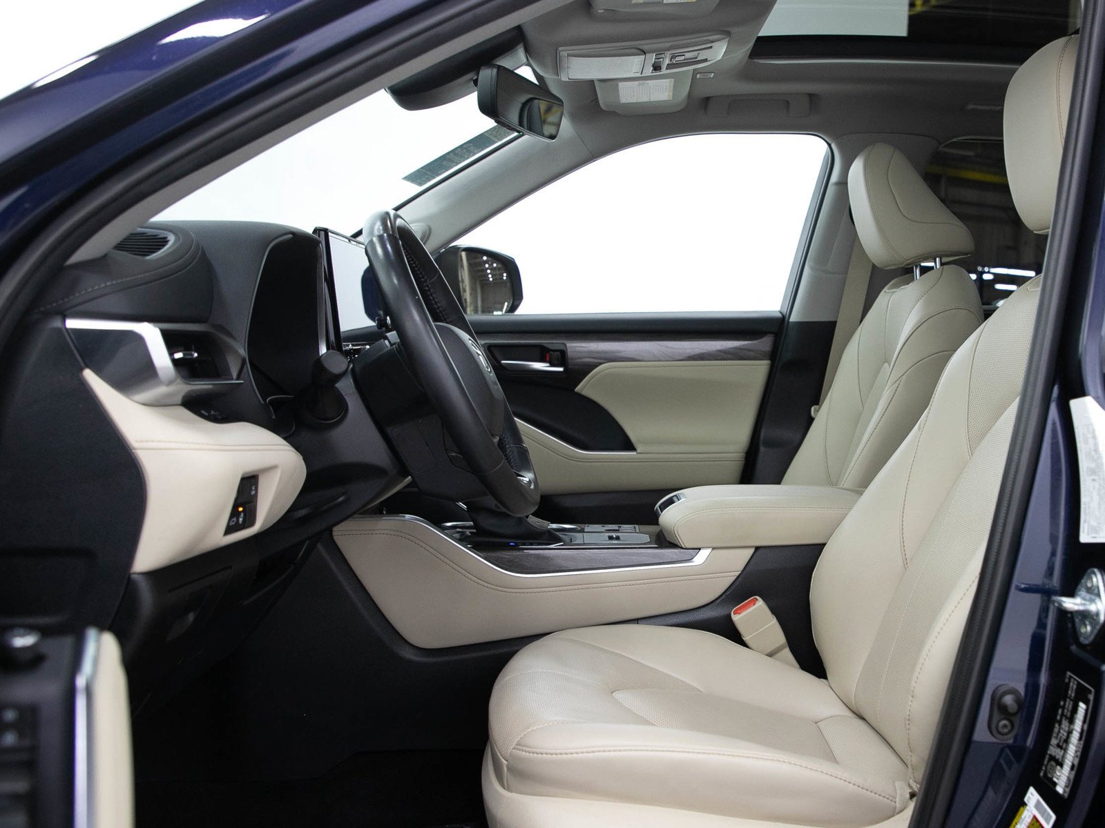 Used 2024 Black Toyota Hybrid Limited AWD image 24
