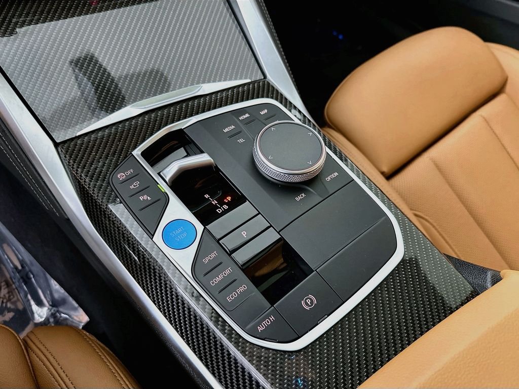 Used 2024 Green Metallic BMW M50 image 21