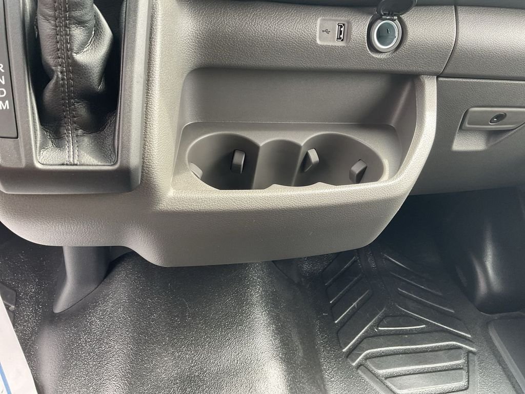 New 2026 Oxford White Ford Cargo Van image 20
