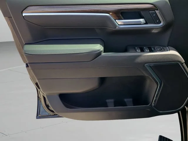 New 2026 Black Chevrolet RST image 16