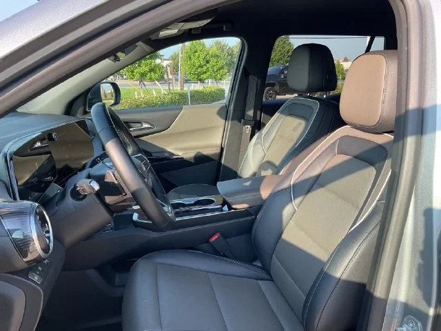 Used 2025 Gray Chevrolet LT image 12