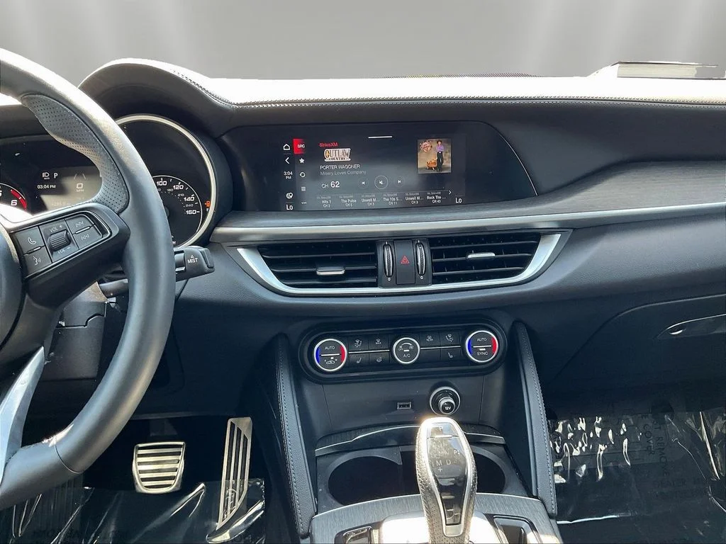 Used 2023 Gray Metallic Alfa Romeo Ti image 9