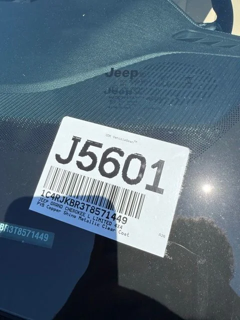 New 2026 Copper Shino Metallic Clear-Coat Exterior Paint Jeep Limited image 35
