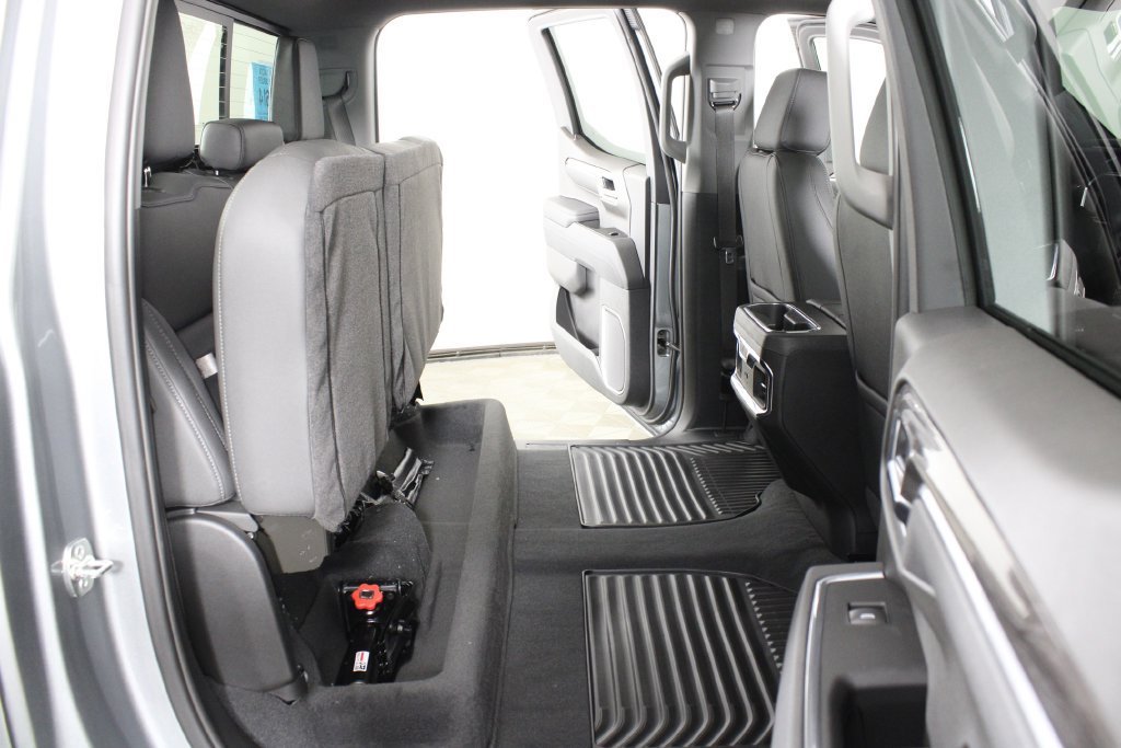 2026 Chevrolet Silverado 1500 LTZ - Photo 13