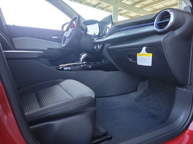2026 Chevrolet Trax LT - Photo 17
