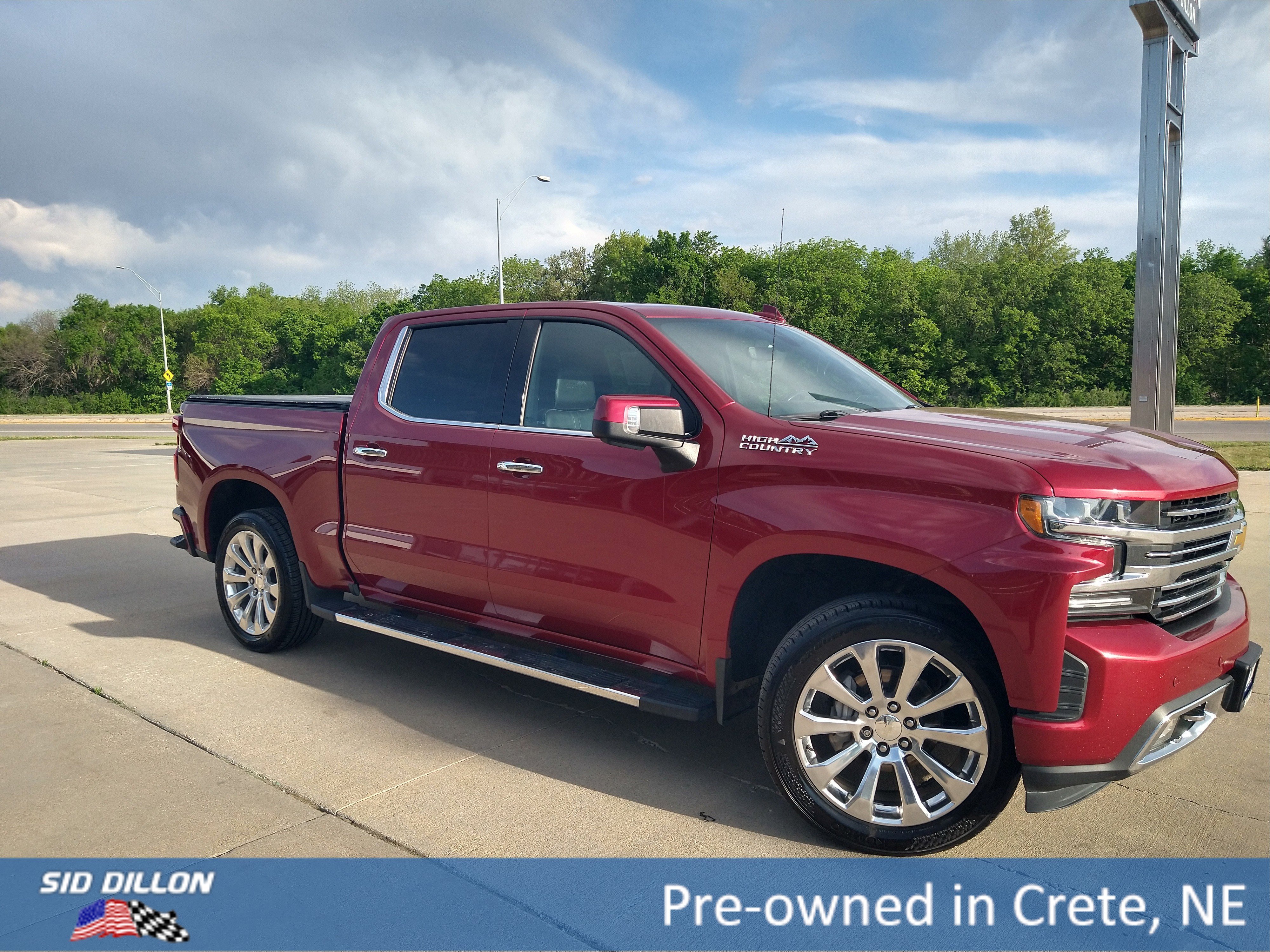Used 2019 Cajun Red Tintcoat Chevrolet High Country image 16