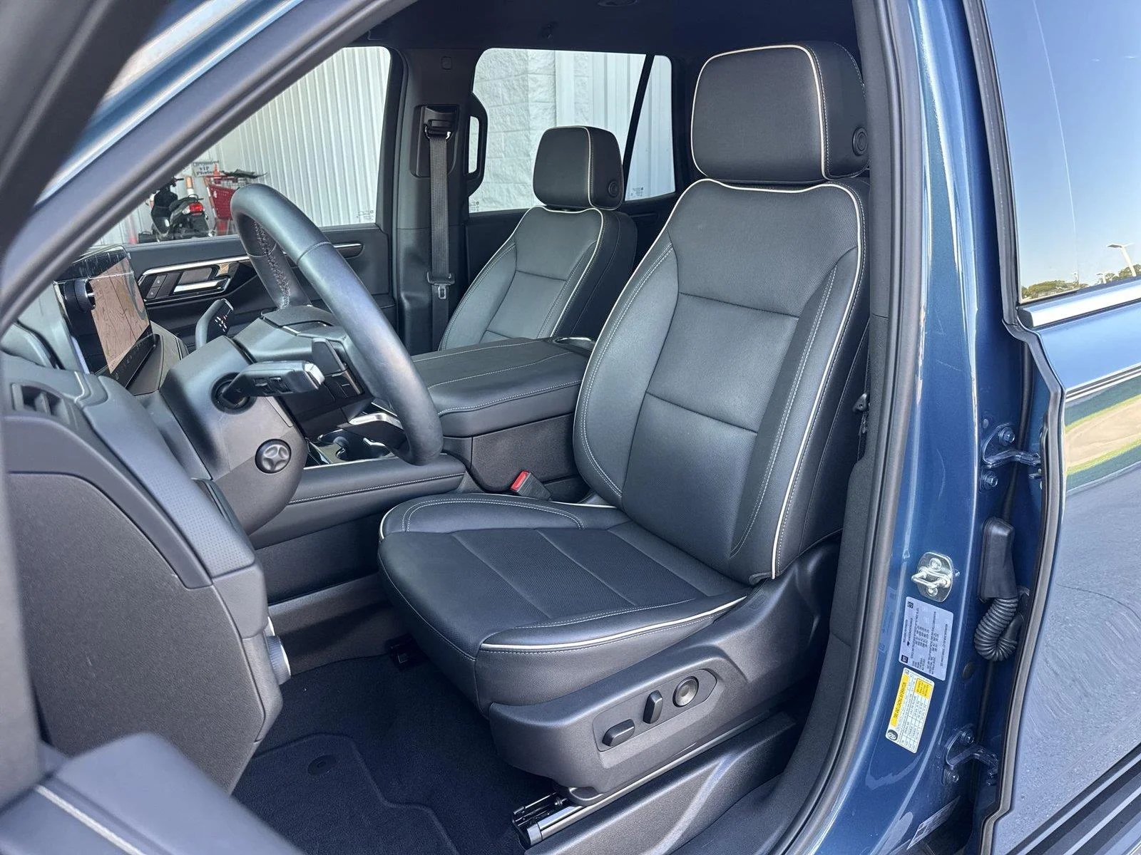 Certified Used 2026 Lakeshore Blue Metallic Chevrolet Premier image 19