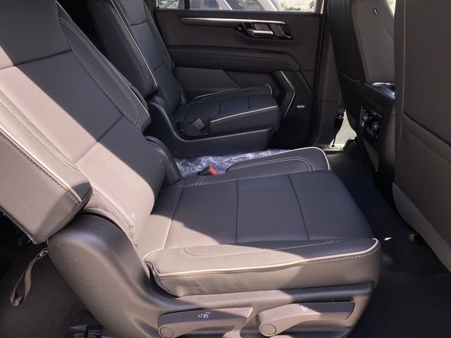 2026 Chevrolet Suburban Premier - Photo 42
