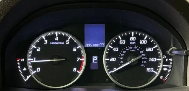Used 2013 White Diamond Pearl Acura Technology Package image 17