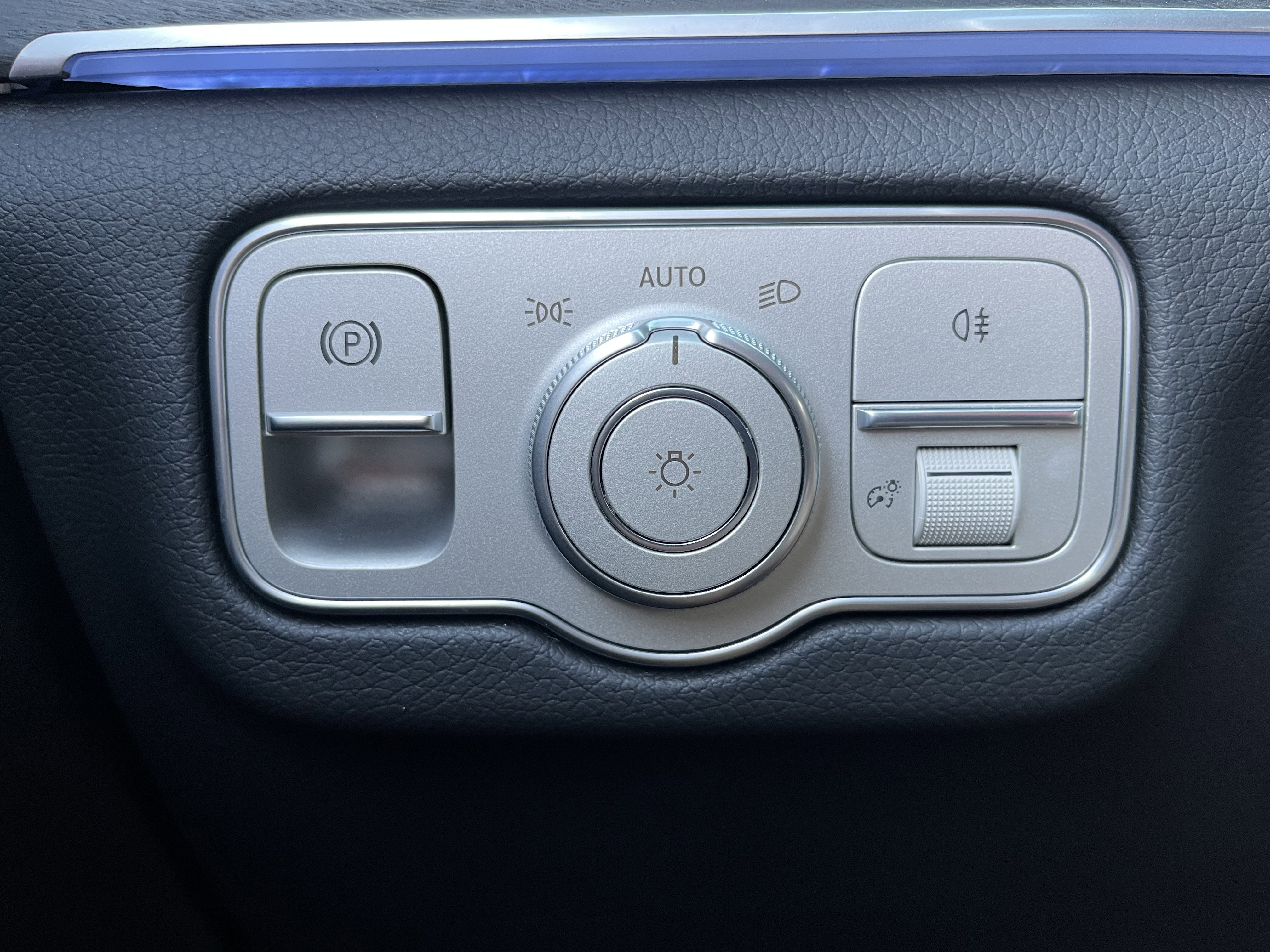 New 2026 CIRRUS SILVER Mercedes-Benz GLS 450 image 24