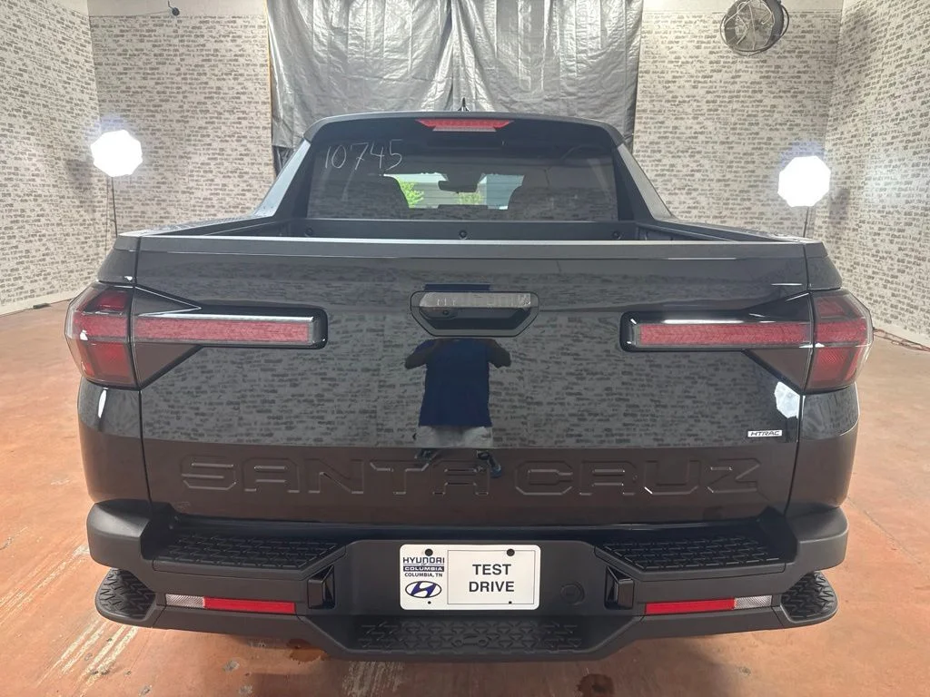New 2027 Phantom Black Hyundai SE image 6
