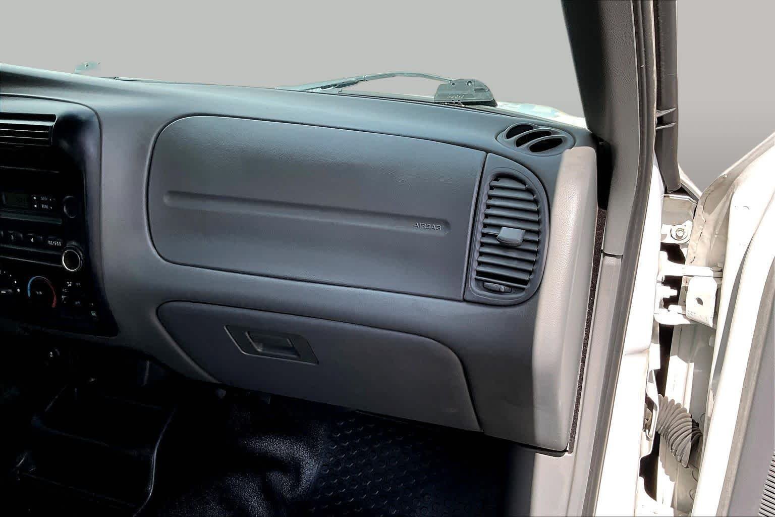 Used 2011 Oxford White Ford XL image 20