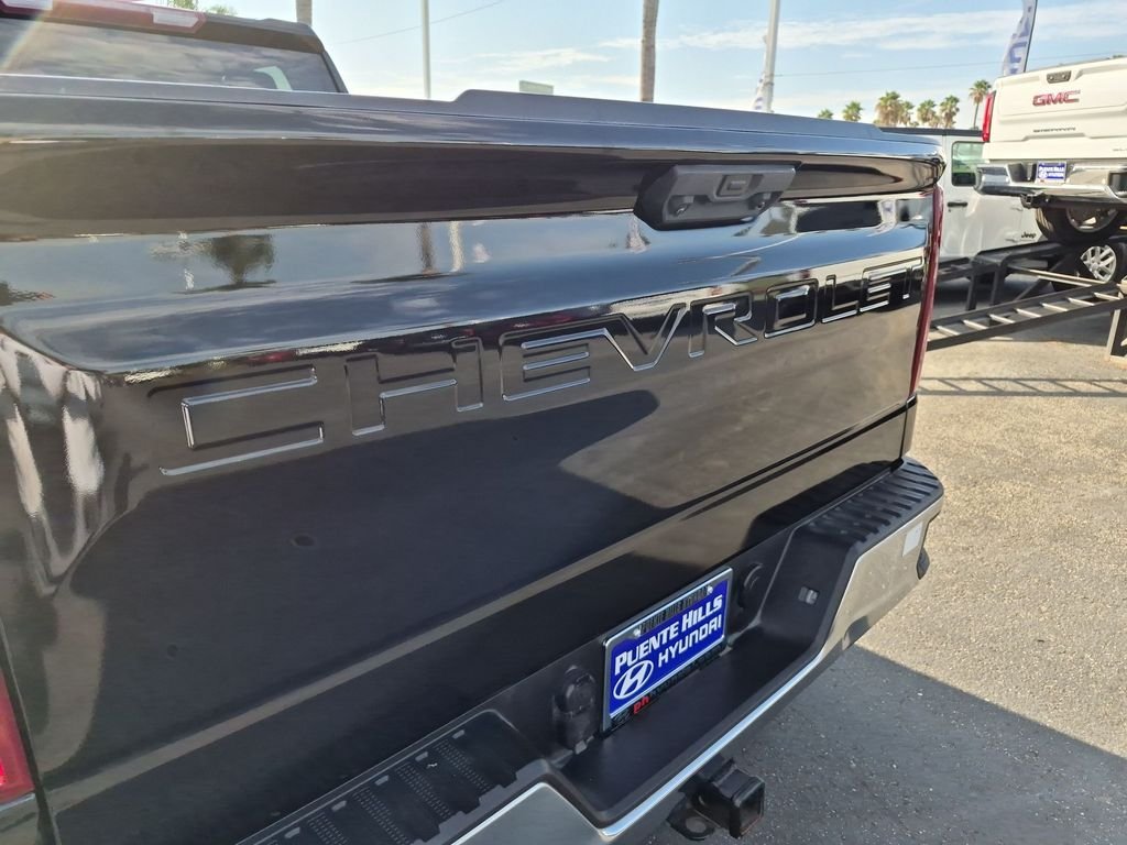 2023 Chevrolet Silverado 1500 LT - Photo 10