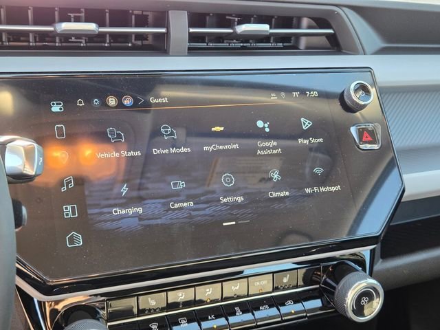 2027 Chevrolet Bolt LT - Photo 11