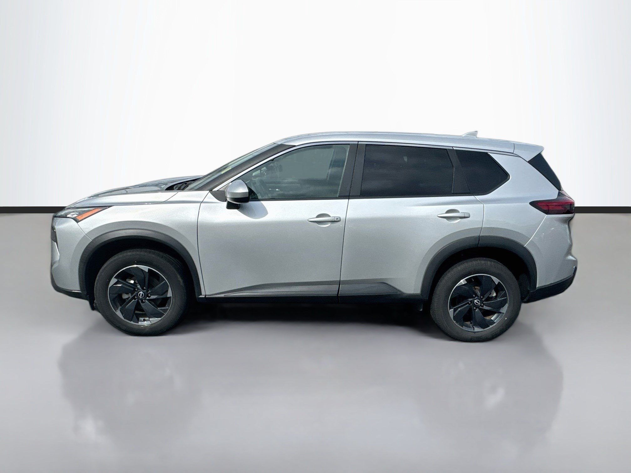 Used 2024 Brilliant Silver Metallic Nissan SV image 4