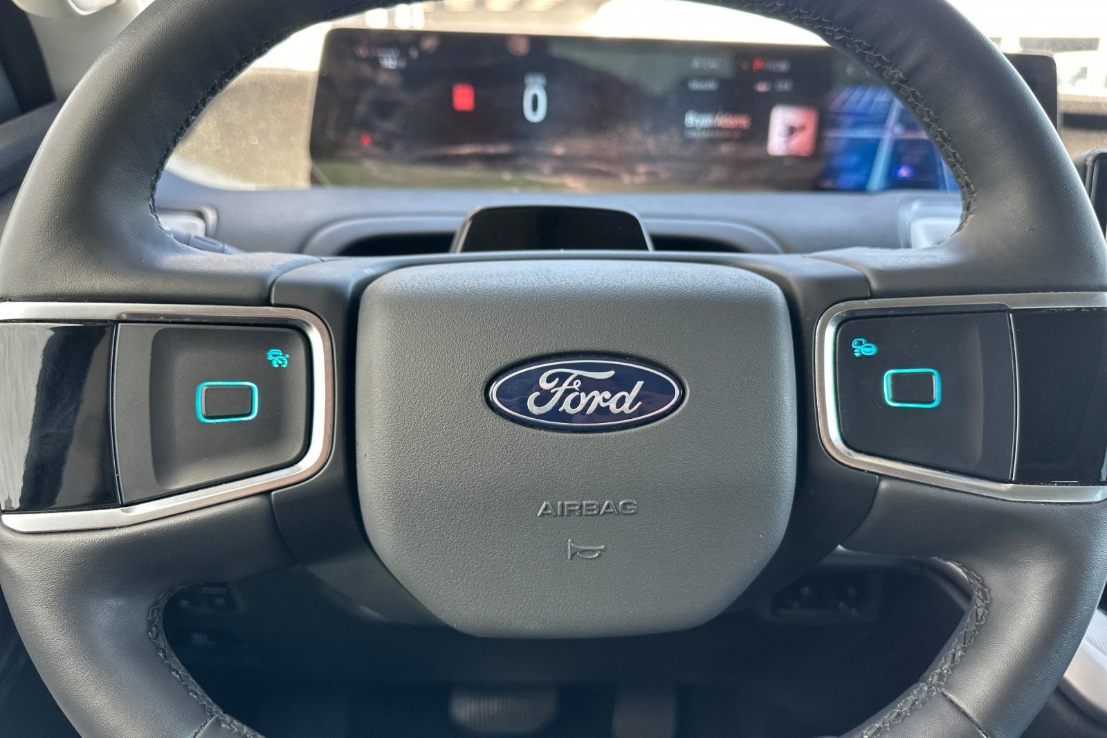 Used 2025 White Ford Active image 25