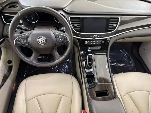Used 2019 Black Buick Essence image 27