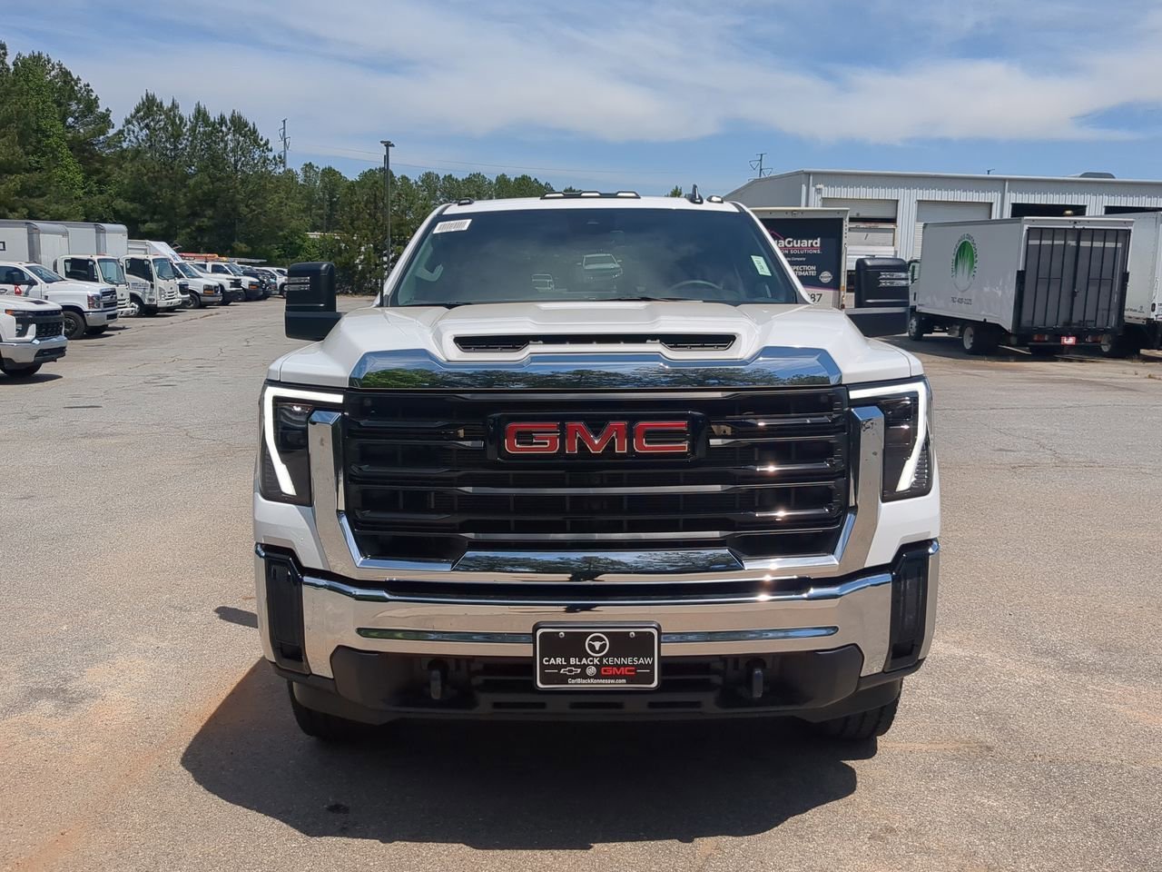 New 2026 Summit White GMC Pro image 3