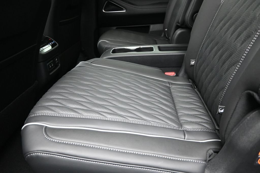 New 2027 2T MNRL BLK INFINITI Autograph AWD image 16