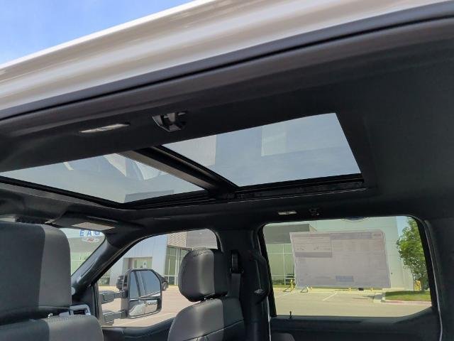New 2026 Star White Metallic Tri-Coat Ford F-250® Platinum® image 77