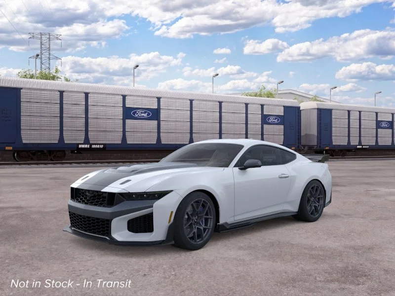 2026 Ford Mustang Dark Horse