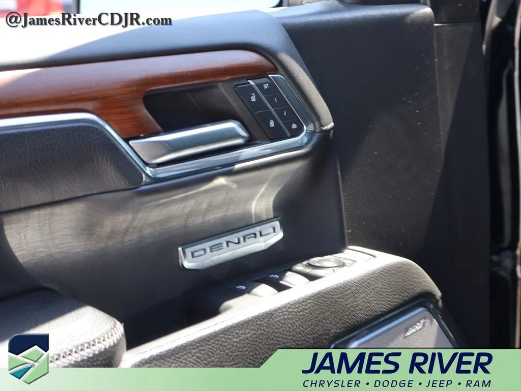 Used 2023 Black GMC Denali image 21