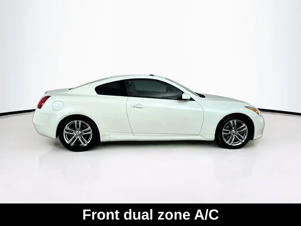 Used 2008 Ivory Pearl INFINITI Journey image 8