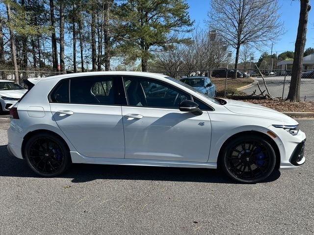 New 2026 Pure White Volkswagen 2.0T image 4